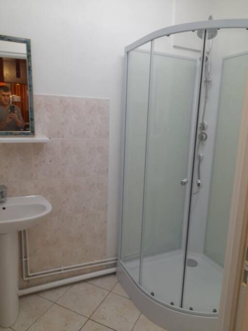 Appartement Au Bord Du Canal Montbard Buitenkant foto
